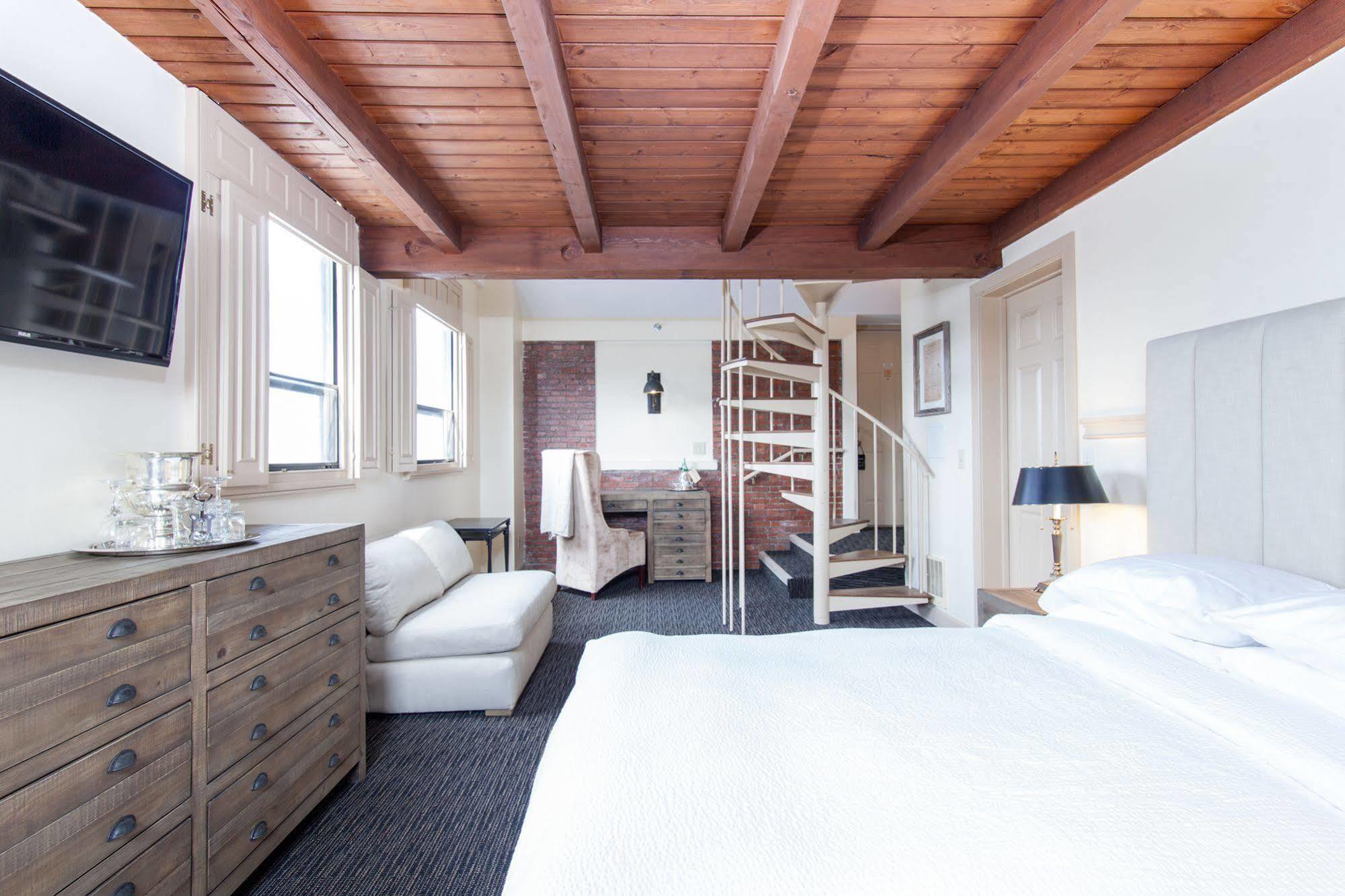 Garrison Inn Newburyport Buitenkant foto