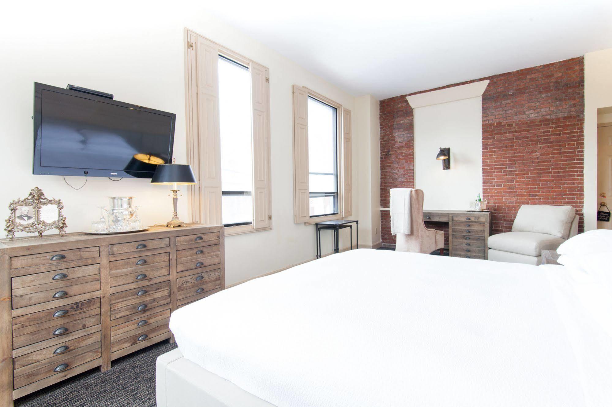 Garrison Inn Newburyport Buitenkant foto